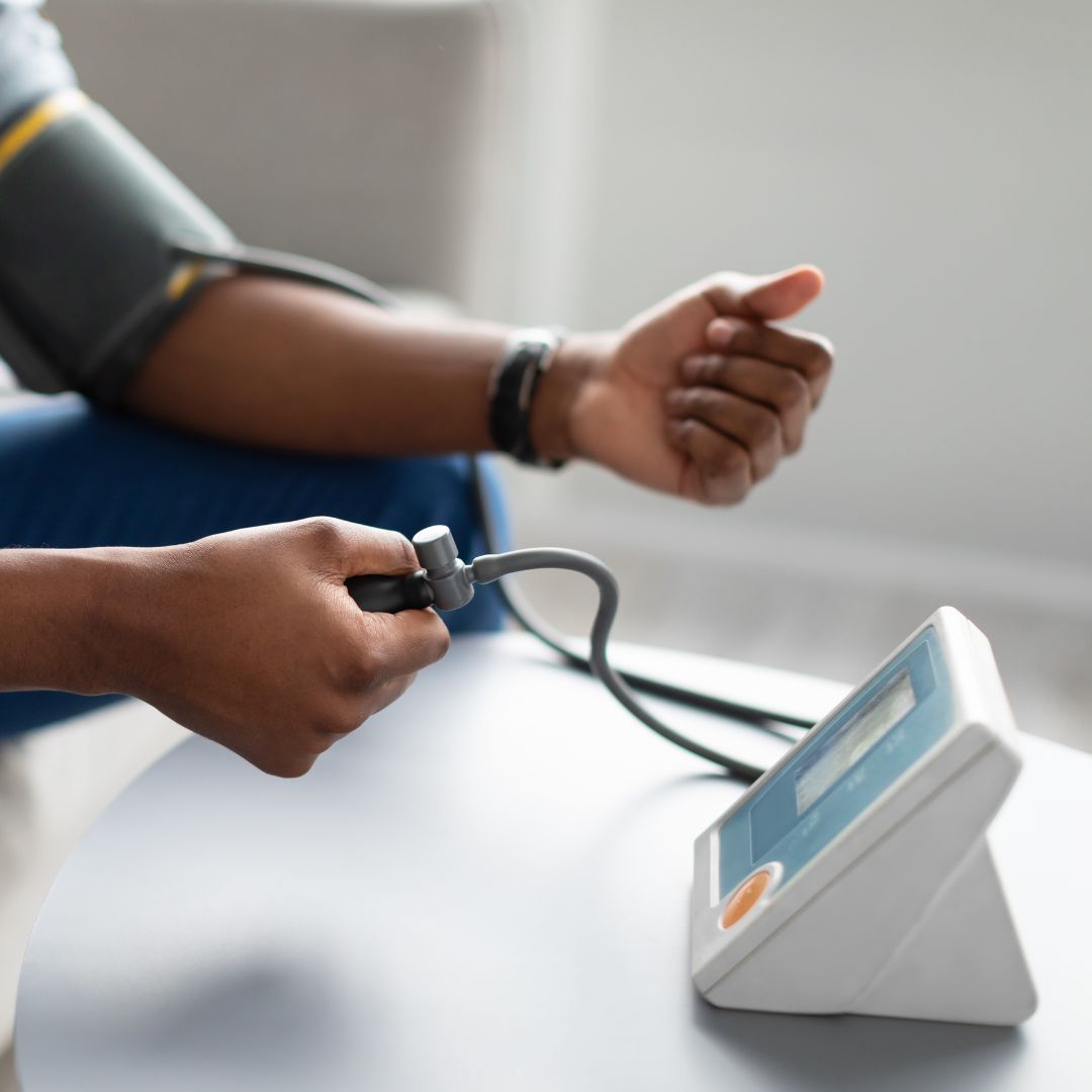 img of a blood pressure machine